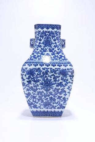 FINE ASIAN CERAMICS AND WORKS OF ART