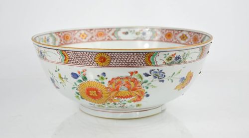 Pictures, Oriental Art, Antiques & Collectables - Online Only